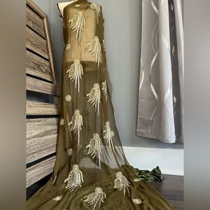 Elegant Gold and Green Jalabiya caftan Party Dress fabric and 3 pieces hijabs